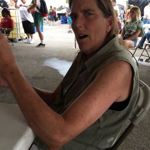 Meet your Posher, Carolea